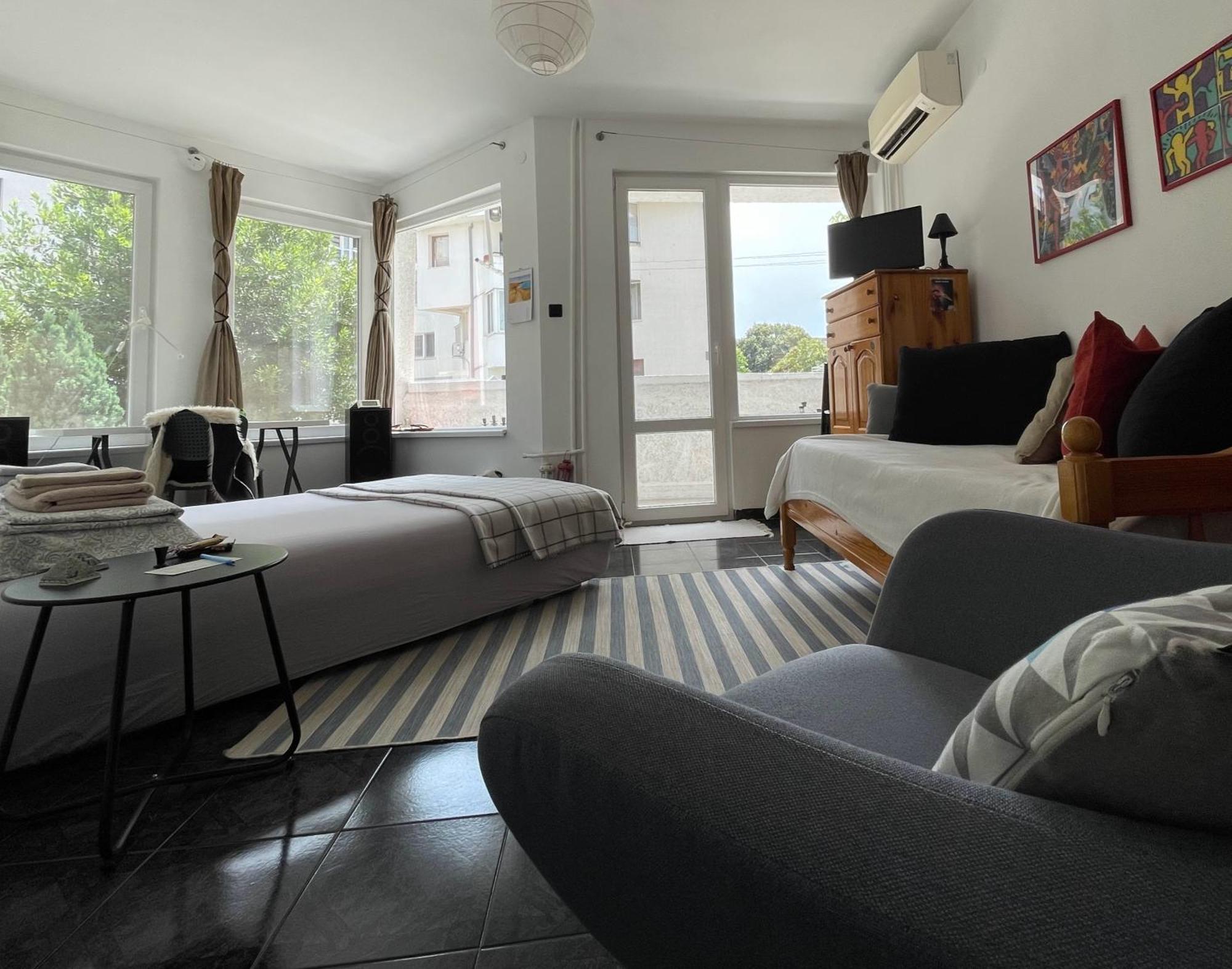 Modern Flat Near Downtown Plovdiv Exterior foto