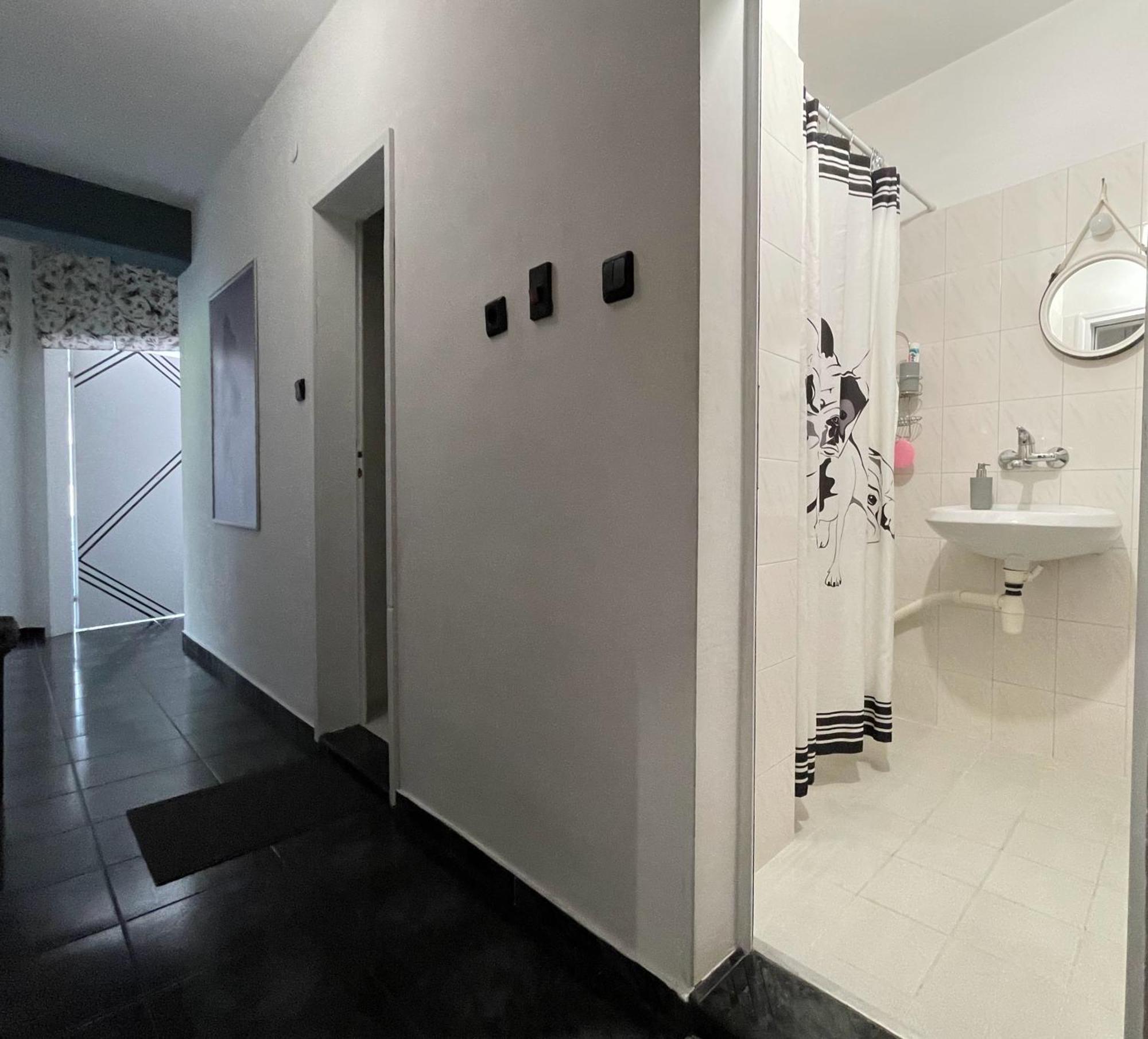 Modern Flat Near Downtown Plovdiv Exterior foto